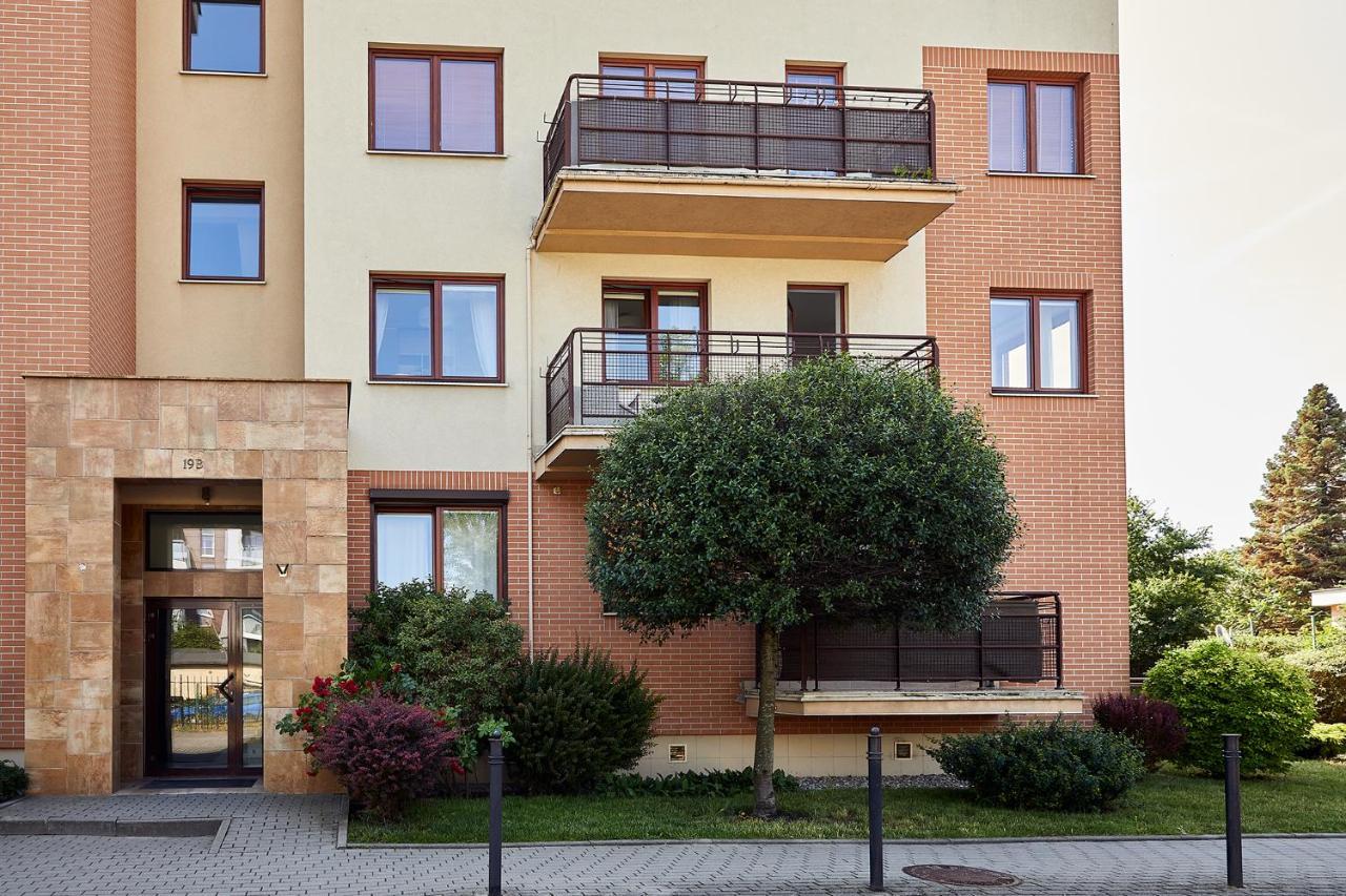 Jelitkowski Dwor Park Reagana Apartment *